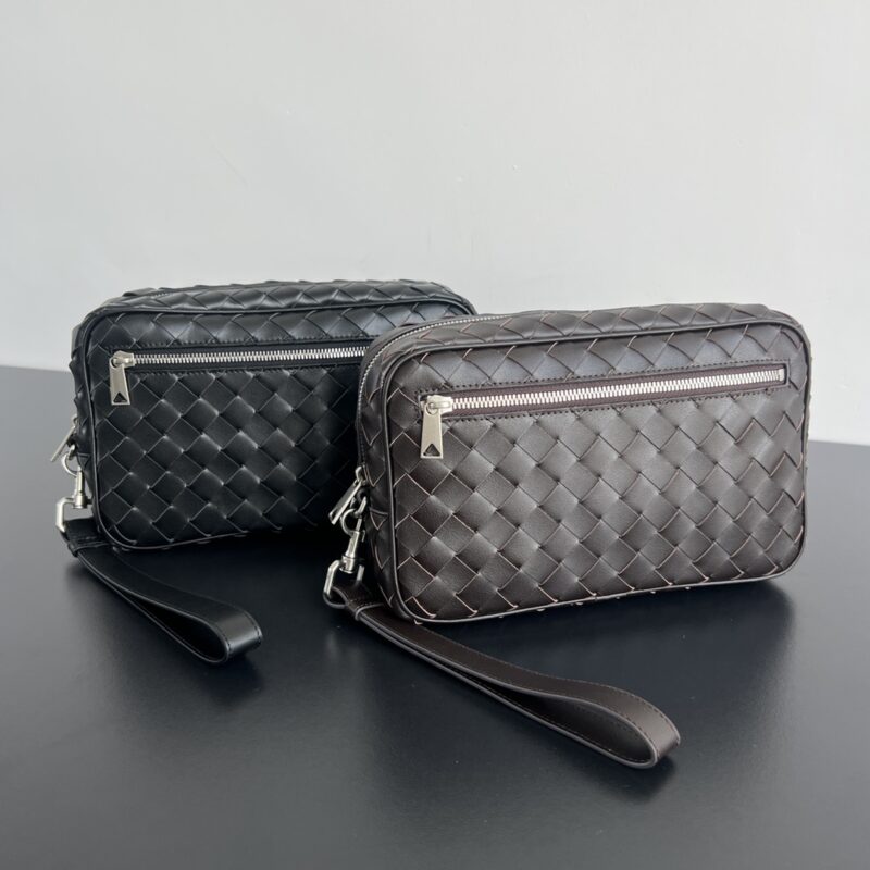 Replica Bottega Veneta Wristband Clutch - Best Fake Designer Bags