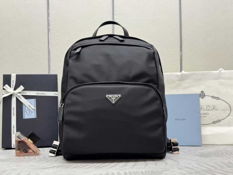 Replica Prada   Clasic Backpack - Best Fake Designer Bags