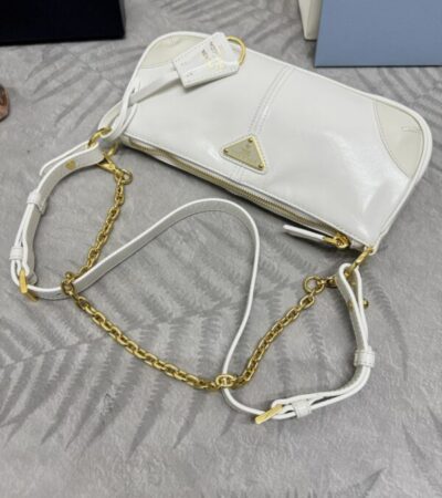 Replica Prada Re-Edition 2002 White - Best Fake Designer Bags