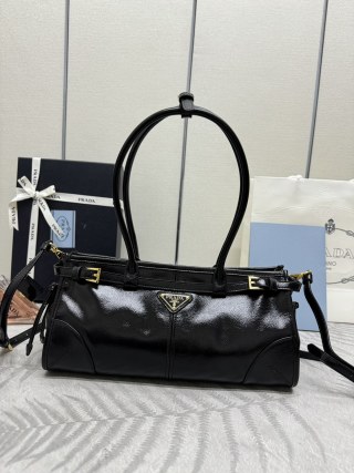 Replica Prada   Naplak Patent Black - Best Fake Designer Bags