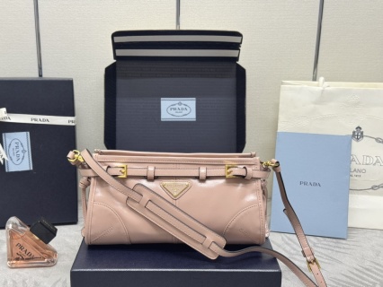 Replica Prada Pink Leather Handbag - Best Fake Designer Bags