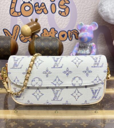 Replica Louis Vuitton Wallet on Chain Ivy White - Best Fake Designer Bags