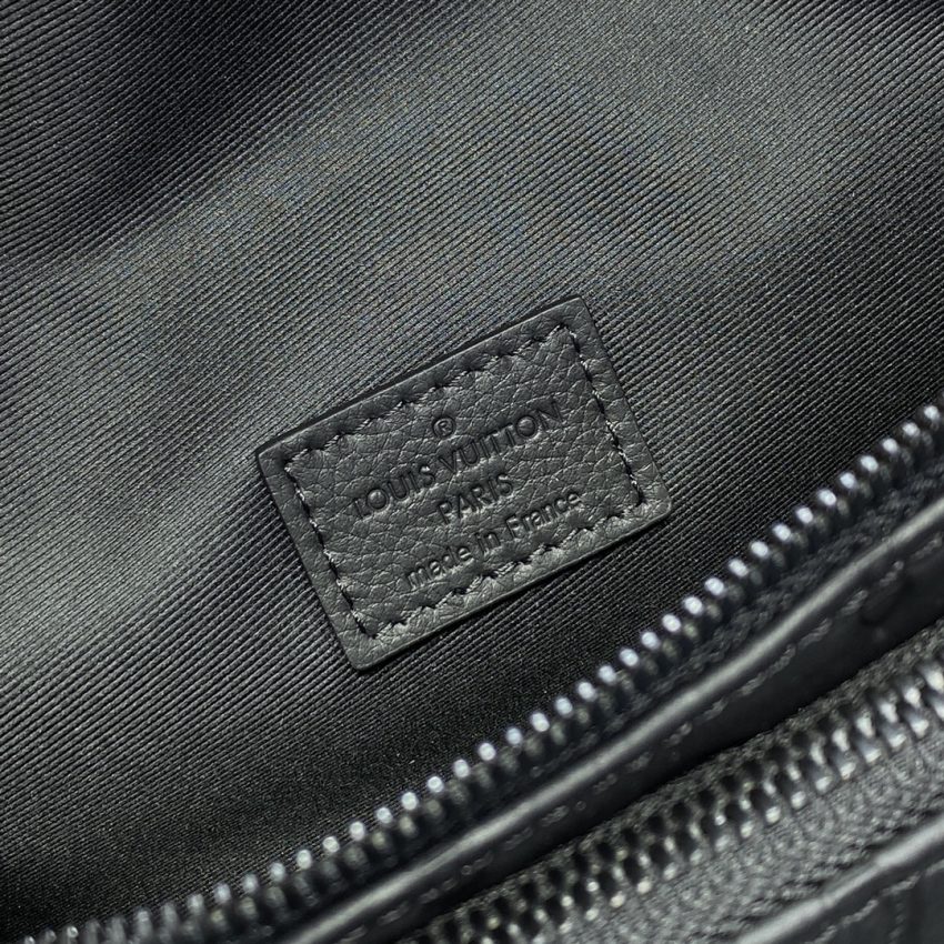 Replica Louis Vuitton Rush Bumbag Black - 1:1 designer replica handbag