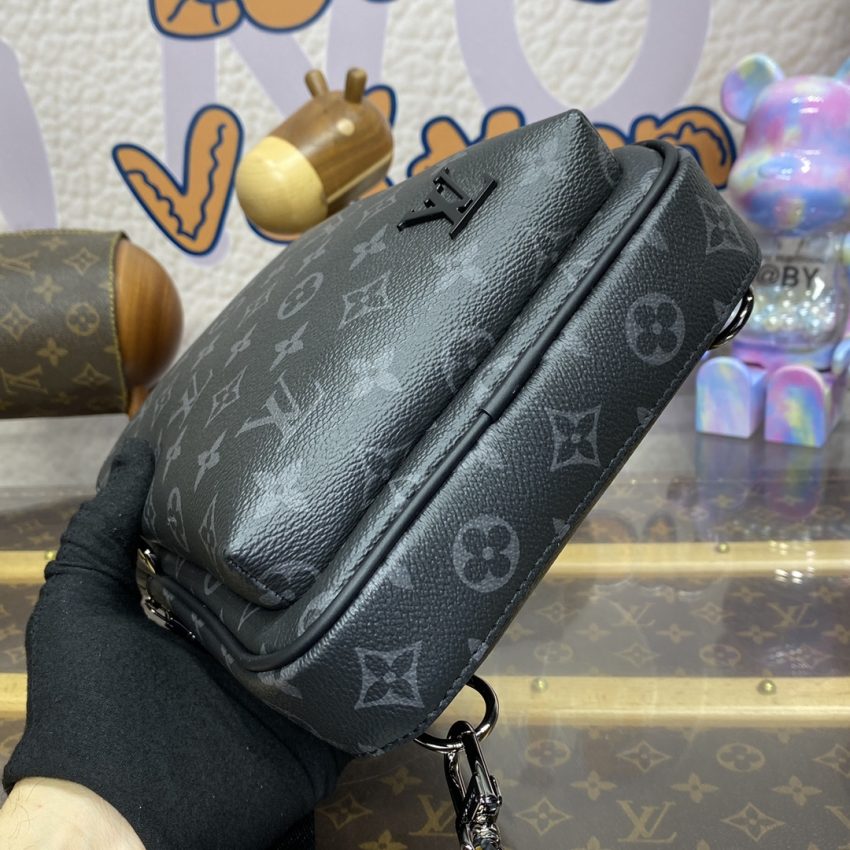 Replica Louis Vuitton Avenue Slingbag Black - premium-grade designer purse dupe