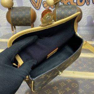 Replica Louis Vuitton Nano Diane Brown 9 Replica Louis Vuitton Nano Diane Brown - realistic designer-inspired fake bag
