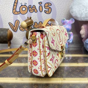 Replica Louis Vuitton Pochette Metis Orange - authentic-look luxury purse replica