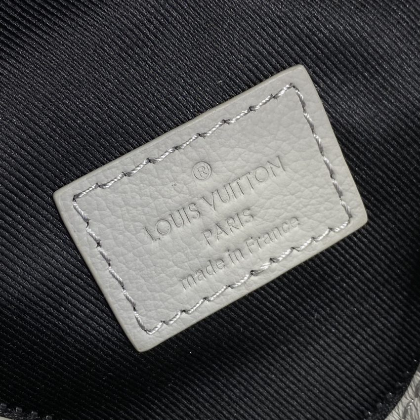 Replica Louis Vuitton Bumbag Discovery Grey - high-end fake designer purse