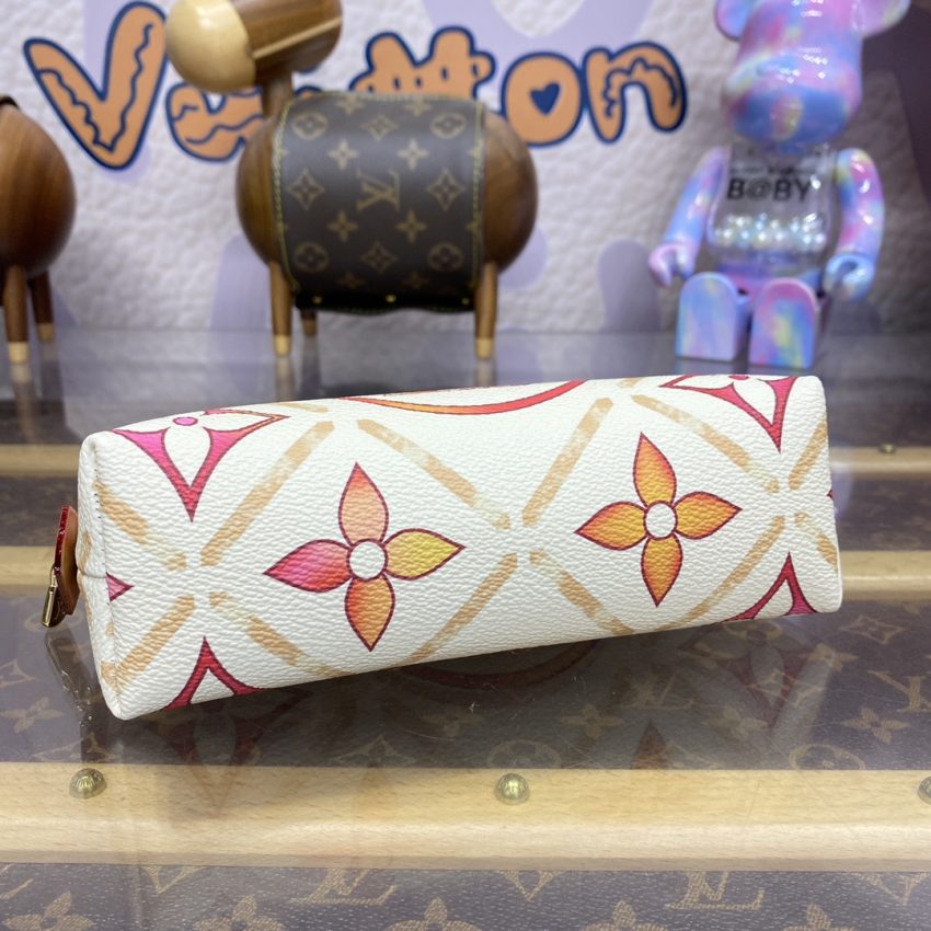 Replica Louis Vuitton Pochette Cosmétique Orange - best-selling designer handbag dupe