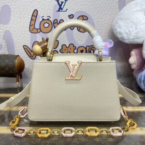 Replica Loius Vuitton Capucines Beige - Best Fake Designer Bags