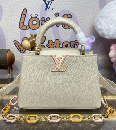 Replica Loius Vuitton Capucines Beige - Best Fake Designer Bags