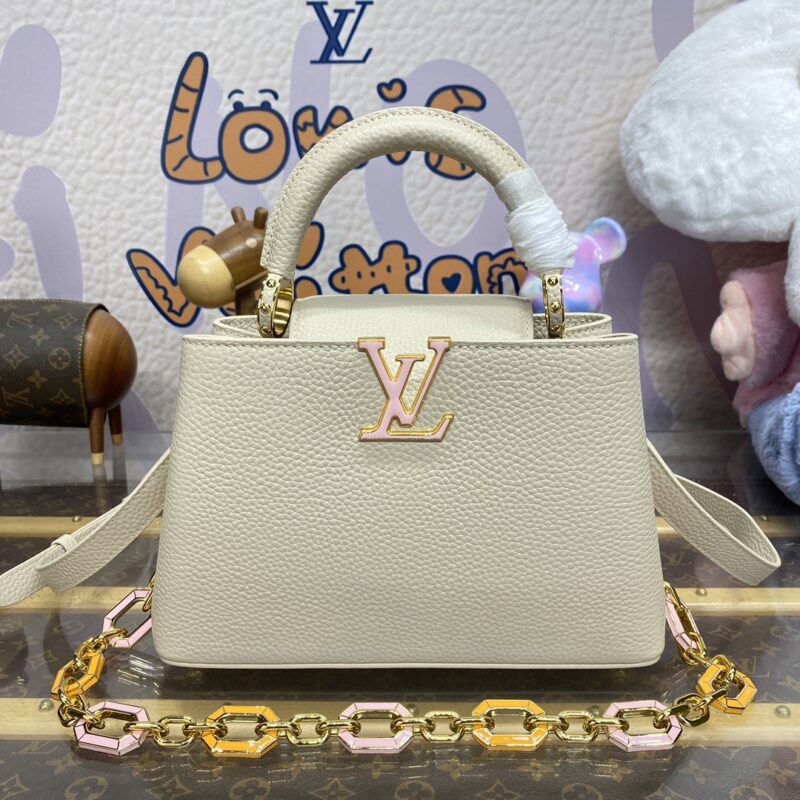 Replica Loius Vuitton Capucines Beige - Best Fake Designer Bags