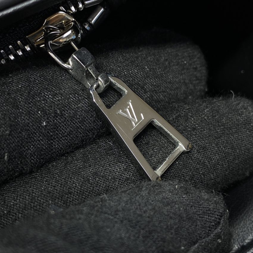 Replica Louis Vuitton Twist West - top-tier luxury replica shoulder bag