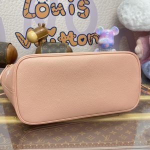 Replica Louis Vuitton Neverfull MM Apricote 10 Replica Louis Vuitton Neverfull MM Apricote - near-authentic luxury replica handbag