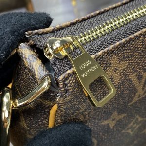 Replica Louis Vuitton Pochette Accessoires Bag - ultra-realistic fake designer tote