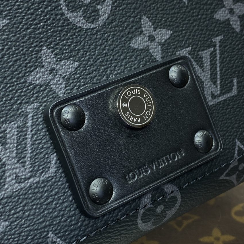 Replica Louis Vuitton Soul Trunk Cross-Body Black - best-selling designer handbag dupe