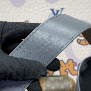 Replica Louis Vuitton Carry All MM Silver - realistic designer-inspired fake bag