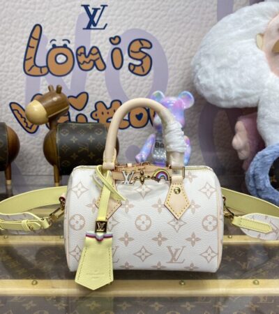 Replica Louis Vuitton Speedy 18 Beige - Best Fake Designer Bags