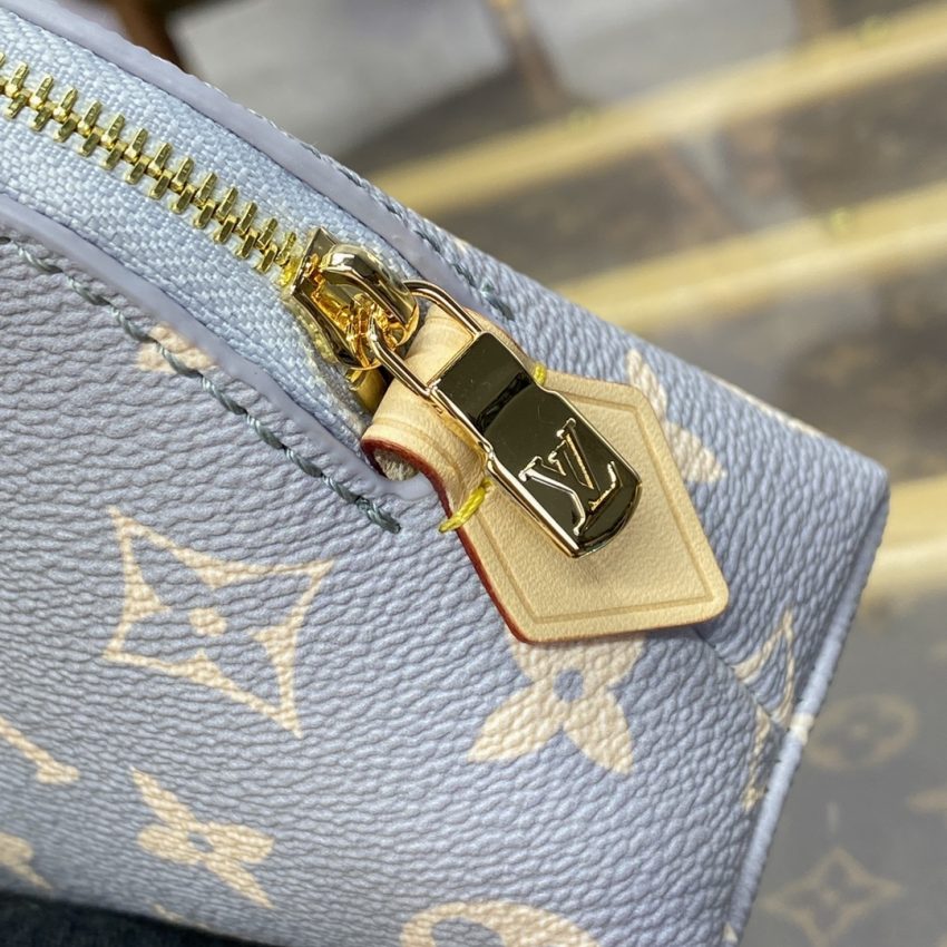 Replica Louis Vuitton Pochette Cosmétique Grey - ultra-realistic fake designer tote