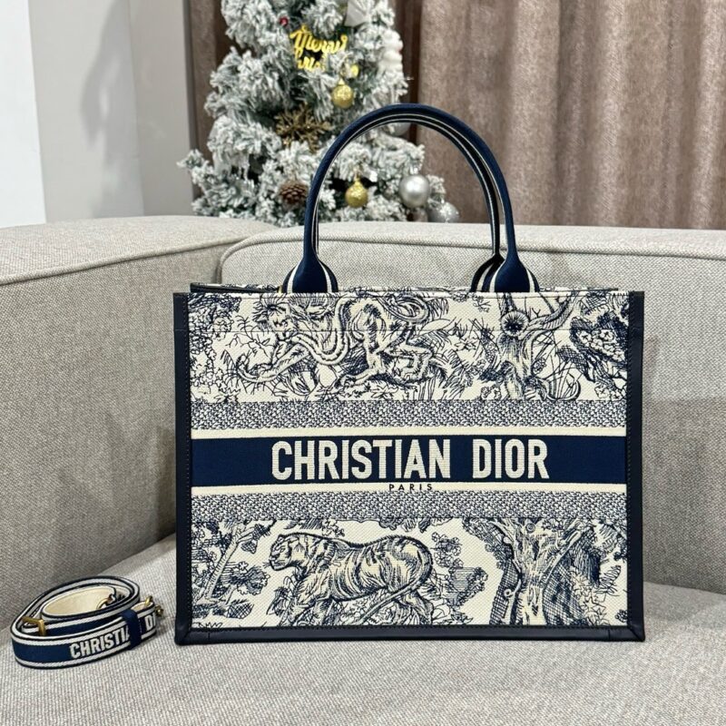Replica Dior Tote Book White Tiger Leather - Best Fake Designer Bags