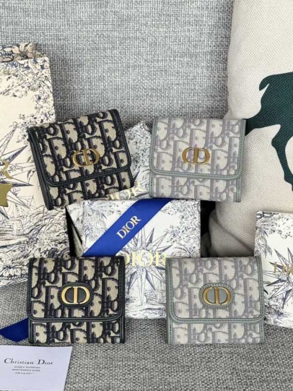 Replica Dior 30 Montaigne Wallet - Best Fake Designer Bags