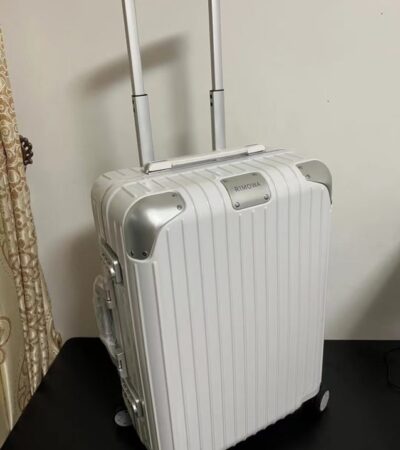 Replica Rimowa Hybrid Suitcase - Best Fake Designer Bags