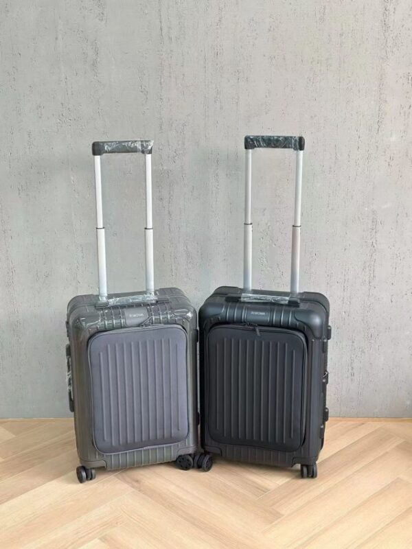 Replica Rimowa Business Suitcase - Best Fake Designer Bags