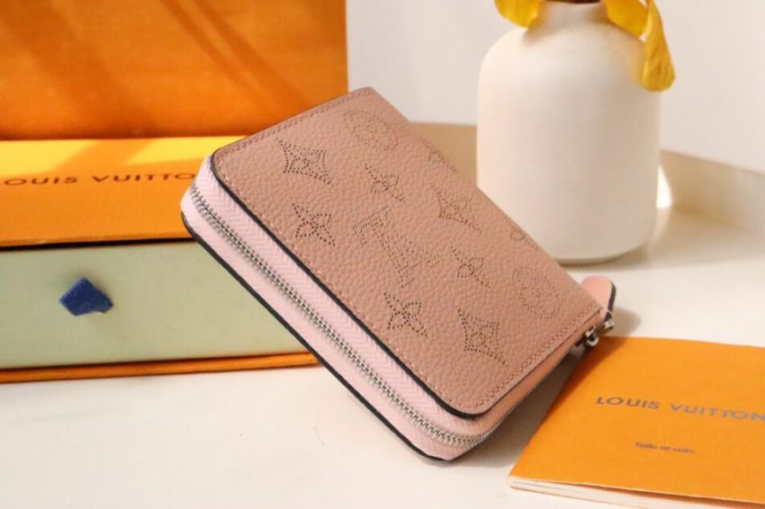 Replica Louis Vuitton Zipper Coin Purse Pink - best-selling designer handbag dupe