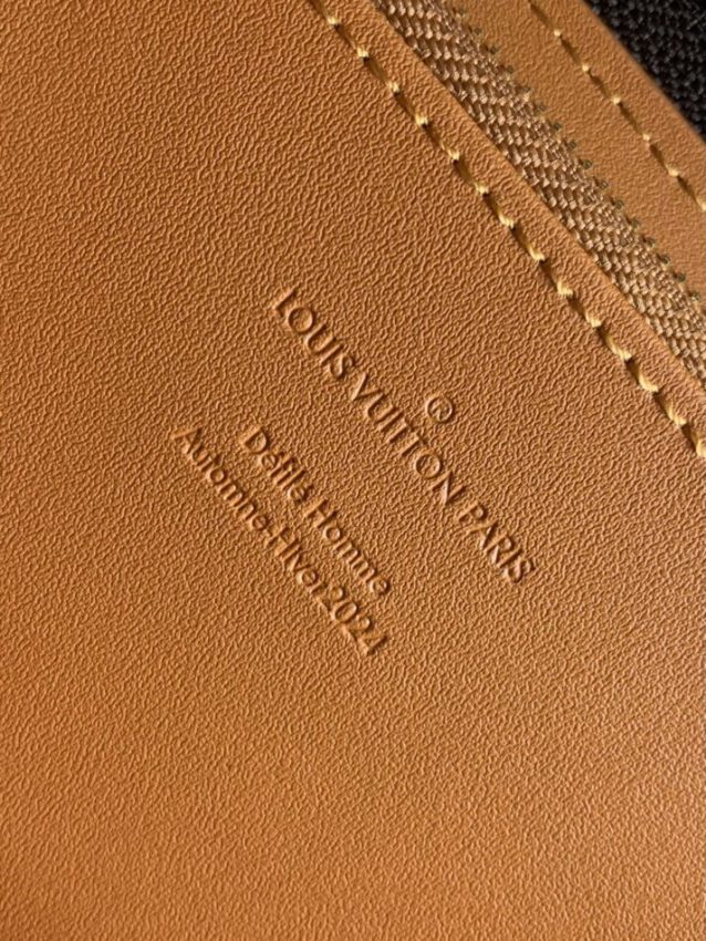 Replica Louis Vuitton Zippy Wallet Monogram - premium-grade designer purse dupe