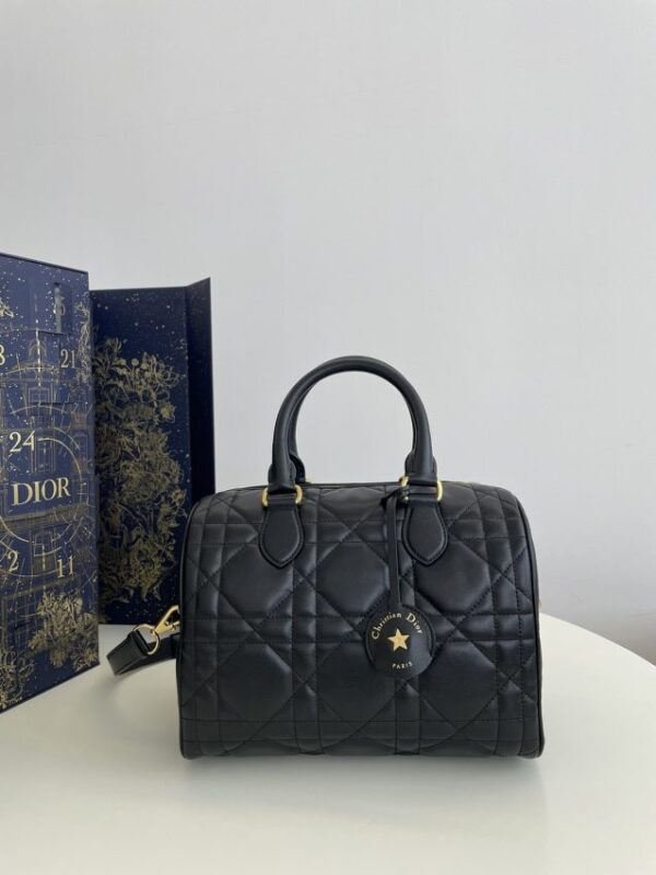 Replica Dior Groove Black - Best Fake Designer Bags