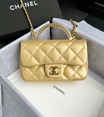 Replica CHANEL Classic Flap Handle - Best Fake Designer Bags
