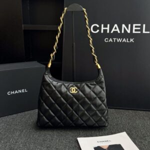 Replica CHANEL 24a Hobo Large Black - Best Fake Designer Bags