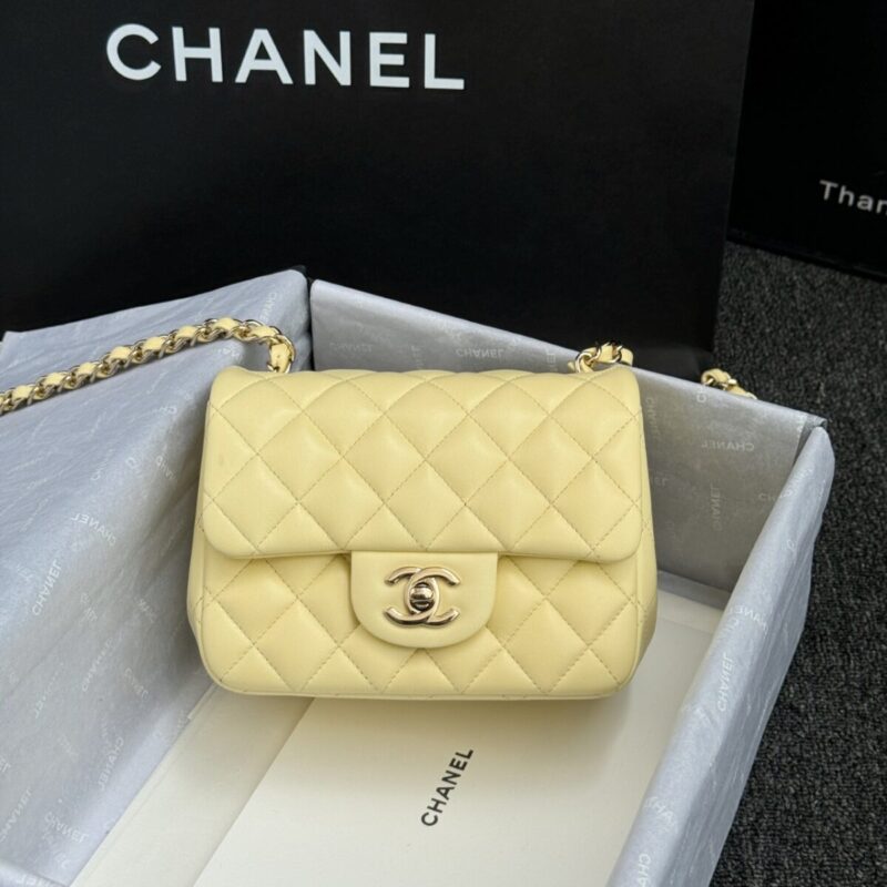 Replica CHANEL Classic Flap 17cm Yellow - Best Fake Designer Bags