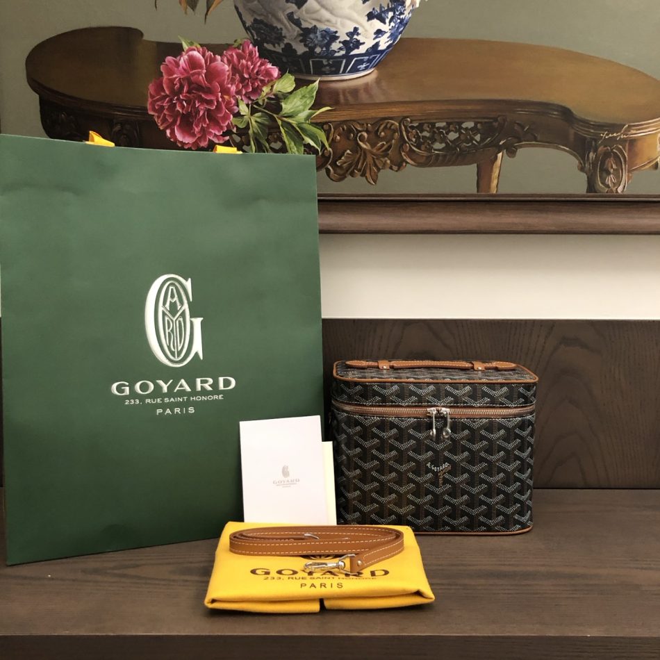 Goyard Muse Vanity Case Brown