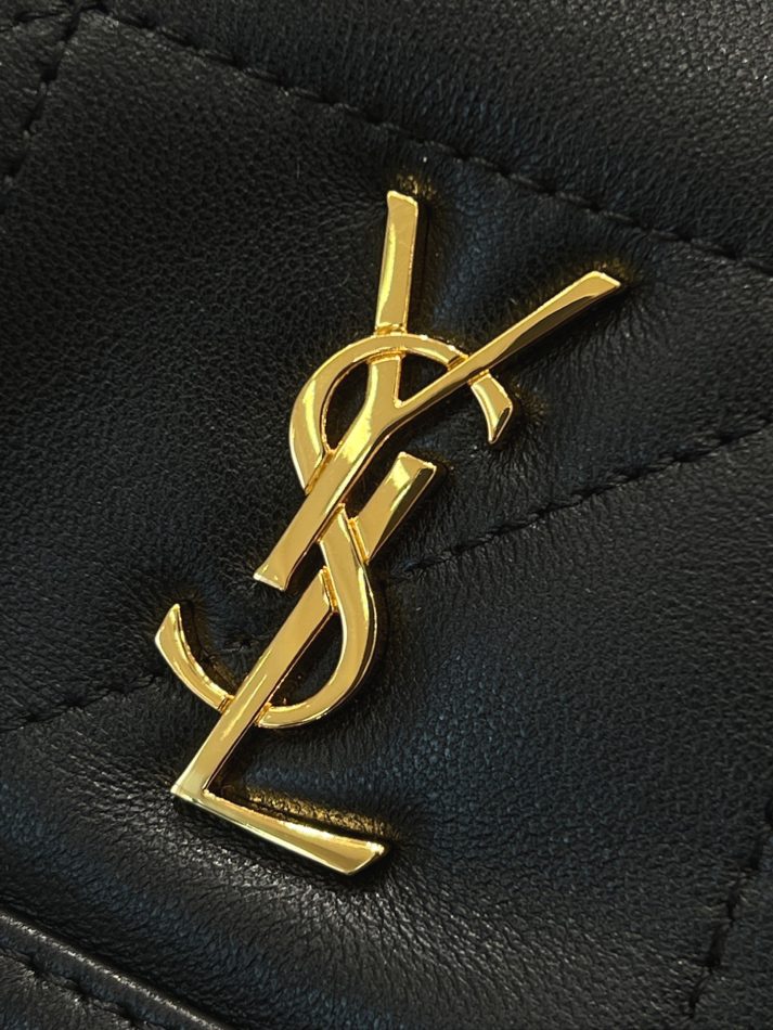 ysl-jamie-mini-shoulder-pouch-black-2