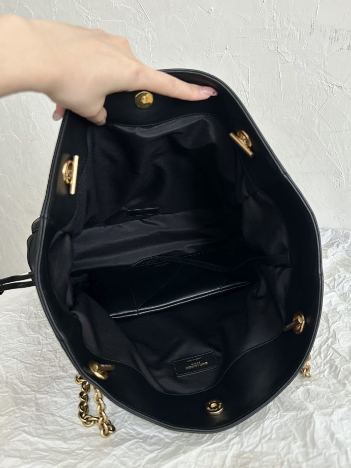 ysl-jamie-shopping-black-3
