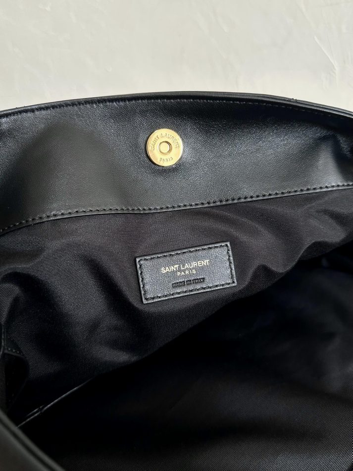 ysl-jamie-shopping-black-5